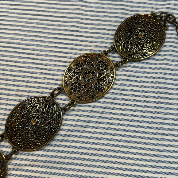 CHICO’S Chain belt - Picture 8 of 9